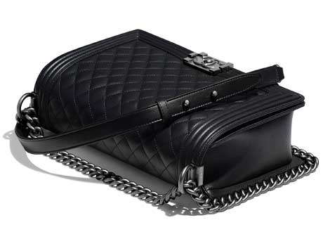 Túi xách Chanel Boy Size lớn da bê màu đen